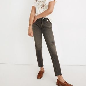 Madewell The Perfect Vintage Jean in Cosner Wash: Knee-Rip Edition